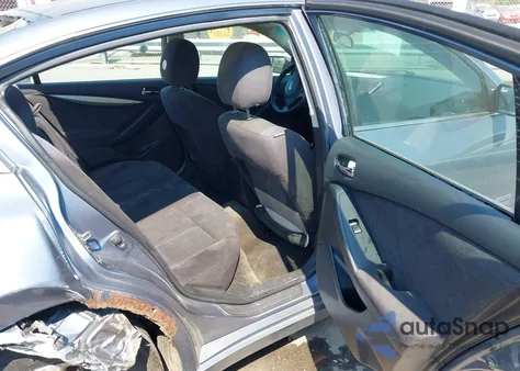 2010 Nissan Altima Hybrid из США, поврежденный, VIN 1N4CL2AP3AC171360